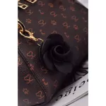 พร้อมส่งในไทย กระเป๋าสะพายข้าง/ถือ สะพายไหล่ STARCATE แฟชั้น ผู้หญิง ถือได้สะพายข้างได้ 9101 มีพวงกุญแจดอกไม้ให้ หนังPU ลายโลโก้ ใส่ได้ทุกสไตล์