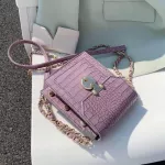 Crocodile pattern Square Crossbody bag 2020 New High quality Leather Women's Designer Handbag Lock Chain Shoulder Messenger Bag