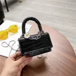 Crocodile Pattern Ladies Small Handbags Fashion Daisy Chainsbody Bags Designer Party Clutch Pruse Girls Flap