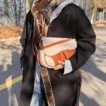 Luxury Designer Saddle Bag For Women Crossbody Lamb Hair Oulder Bag Handbags And Ses Sml Fe Mesger Bags