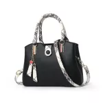New Popular Patchwor Women Oulder Bag Elnt Fe Plaid Crossbody Bags -Handle Hand Tote with Pendant Ing