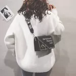 Yuhua New Woman Handbags Leire Oulder Bags Orean Version Women Bag Trend Mesger Bag.