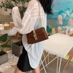 Women Orean Solid Cr Chain Bag Ladies Pvc Crossbody Girl Oulder Bag Sml Chain Mesger Bags Square Pge