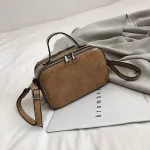 New Crocodile Pattern Handbag Oulder Bag Square Bag Women's NG Crossbody Bag Red Hai B Brown Gray