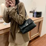 V-E Chain Crossbody Bag for Women SAC A Main Fe Oulder Bag Fe Handbags and SES with Handle