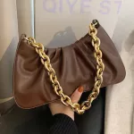New Luxury Gold Chain Bag For Women Winter Armpit Bag Lady Oulder Crossbody Handbag Fe Travel Hand Bag Se