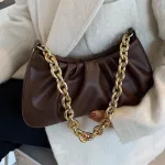New Luxury Gold Chain Bag For Women Winter Armpit Bag Lady Oulder Crossbody Handbag Fe Travel Hand Bag Se