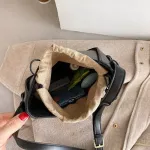 Vintage Pu Leather Oulder BuCet Bags for Women New Brandd Crossbody Hand Bag Lady Trending Handbags and SES