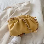 Folded SML BAG Fe Popular Wild Chain One Oulder Mesger Bag Cloud Bag Ses and Handbags Tote Bags for Women
