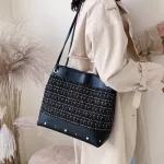 Winter Splicing Wool Women Handbag Large Capacity Rivet Designer Fe Oulder Bags New Travel Big Totes Bolsa Finina