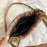 Chain Oulder Bag For Women Pu Leather Crossbody Bag Solid Cr Wen Bag L-Match Popular Designer Baguette Bag