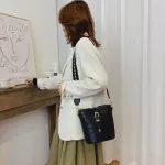 Wide Strap Pu Leather Vintage Tote Women's Handbags Ses Bucet Bag Pu Leather Women Oulder Bag Crossbody Bags