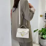 Hi Quity One-Doulder Underarm Bag Fe new Trend SML Leather Lady Mesger Bag Spring Blue Handbag Wear-Resistant