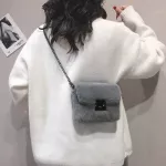 F Rabbit Fur Bag Women Chain Crossbody Bag Oulder Handbag Se Mini Brand Designer Handbags Winter New