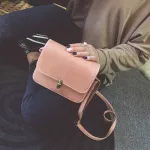 New Chain Single Oulder Bag Leire Mesger Bag Sml Square Bag Women Bag Pu