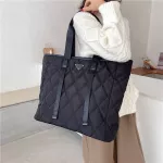 Women's Luxury Designer Big Tote Bags Autumn Winter Fe Oulder Handbags Hi Quity Nylon Large Capacity Ng Bag