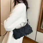 New Designer Women Sml Oulder Bags Solid Cr Canvas Underarm Bags Fe Tassel Bag Bolsa Finina Money Phone Bag