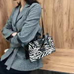 Women New Designer Pard Oulder Underarm Bag Pu Leather Fe Flap Handbags Totes Youth Ladies Versa Bag