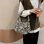 Retro Women Oulder Bag Canvas Print Fe Mesger Bag Ladies Ca Zier Oulder Bag Sac Main Fme