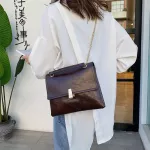 Fe Hasp Handbag Retro Solid Leather Crossbody Bag Ca Square Chain Truns Exquisite Ng Bag