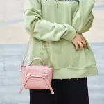 New And Sweet Women's Oulder Bag Pu Mesger Bag Chain Bag Cross Bag Cer Solid Cr Sml Square Bag