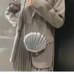 Girls Mini Ca Cute Sequins Oulder Mesger Handbags Fe Sml Women Chain Zier Ell Crossbody Bags Bolsa Finina