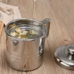 ส่งทุกวัน  หม้อกรองน้ำมัน ถ้วยกรองน้ำมัน หม้อกรองน้ำมันสแตนเลส หนา แถมตะแกรงกรองถี่พิเศษ มีด้ามจับ สินค้าใหม่ ไม่มีตำหนิ