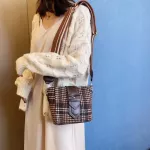 Women Wool Flap Mesger Bag New Won Oulder Bag Plaid Mesger Bag Zier Bucet Phone Money Bag Handbags