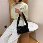 Vintage Women's Folds Baguette Handbags Ladies Oulder Bags Aii Match Fe Sml Tote Se -Handle Armpit Bags
