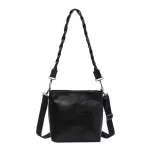 PU Leather Crossbody Bags Solid Cr MMER LADY BRAIDED STRAP BUCET FE TOTES for Women Trend
