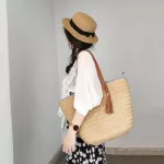 Handmade Women's Oulder Bag Bohian Large Capacity Wen Handbag Mmer Straw Beach Bags Fe Nitted Tassel Tote Bag