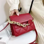 Thic Chain Pu Leather Handbags New Luxury Ladies Oulder Bags Brand Designer Crossbody Mesger Bag Fe Se