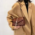 Luxury Design Chain Oulder Bags for Women Lady Leather Crossbody Bag Brand Trending Tasssel Pedant Handbags SE