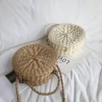 พร้อมส่ง กระเป๋าสานกระเป๋าสะพายข้าง ทรงวงกลม รอบชายหาด ใช้ถือได้  ใส่ได้ทุกสไตล์ แบบใหม่