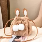 Cute Hairy Women Bags with BL F Rabbit Fur Rabbit BuCet Handbags Ladies Oulder Bag Fe Mesger Bags