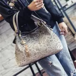 New Women Handbag Leather Hollow Out Bags Cr Gradient Multifunction Bag Ladies Portable Oulder Bag