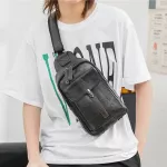 กระเป๋าคาดหน้าอก/Men's all-match hit color chest bag messenger bag casual travel daily carry-on portable small leather bag