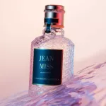 Jeanmiss perfume for men and women. Jean Miss 50ml has 6 smells to choose from. Each smell is different. Beautiful flower fields Pure wind, the smell of flowers