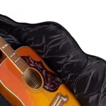 Epiphone Guitar Bag For a 39-41 inch guitar, 20 mm thick, double zipper system has a store storage. Can be worn for all models, all EPB20-VIP models