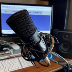 Mackie® EM-91C ไมค์คอนเดนเซอร์ ไมโครโฟน สำหรับบันทึกเสียง ช่วยตัดเสียงรบกวนและให้มิติเสียงที่ชัดเจน เหมาะสำหรับ YouTuber