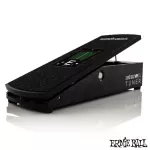 ERNIE Ball® VPJR Tuner Volume Pedal, 2in1 foot step, switch & built -in strap There is a touch screen display.