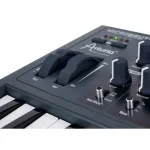 Arturia® Microbrute Synthesizer ซินธิไซเซอร์ ไซส์มินิ 25 คีย์ ระบบ Monophonic Analog + แถมฟรีอแดปเตอร์ & สาย Patch **ประ