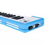 Arturia® Microlab Midi Controller, a hint keyboard, a 25-key controller, pressing-light, has a Modulation/Pitch Wheel3 + button.