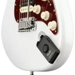 Fender® Mustang Micro Amplug Amplifier Amplifier Amplifier can be used for both electric guitar/bass. There are 12 amp mode, 12 effects per Bluetooth/U.