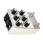 Universal Audio® Astra Modulation Machine เอฟเฟคกีตาร์ แบบ Modulation มีเสียงคอรัส, Flanger, Tremolo **ประกันศูนย์ 1 ปี*