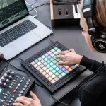 Novation® Launchpad Pro MK3 64 sound control keyboard, Midi Grrid Controller + free USB & Ableton Live launchpad & c
