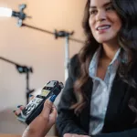 Tascam® DR-05X ไมค์พกพา ไมค์ภาคสนาม เครื่องบันทึกเสียง ออดิโออินเทอร์เฟส 2 แชนเนล มีเอฟเฟคและลำโพงในตัว คุณภาพเสียงระดับ