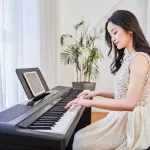 The One Piano Pro Essential T981BK Piano, Sky 88 Key, Hammer Action, 691 sounds per app/MIDI Out