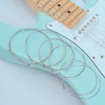 Guitto GSE-009 สายกีตาร์ไฟฟ้า เบอร์ 9 มาตรฐาน เคลือบกันสนิม แพ็คสุญญากาศ อย่างดี  Electric Guitar Strings Set  0.009-0