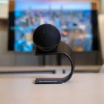 ThronMax® Fireball Mike microphone with a base, easy to use, supports use on Windows, Linux, Mac and PS4 + free U